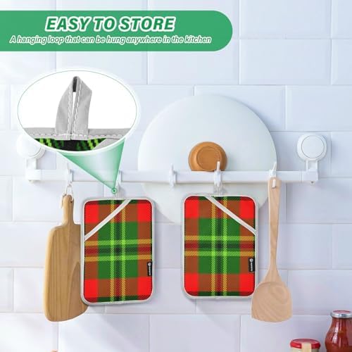 Green Red Tartan Potholders Heat-Resistant Set of 2