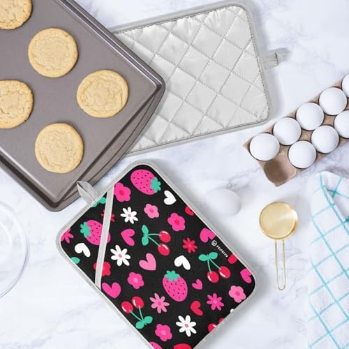 Kacldeci 2-Piece Strawberry Cherry Heart Potholders Heat-Resistant Oven Mitts