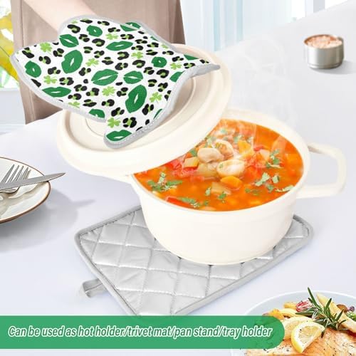 KCldeci Green Lips Leopard 2-Pack Heat-Resistant Potholders Oven Mitts