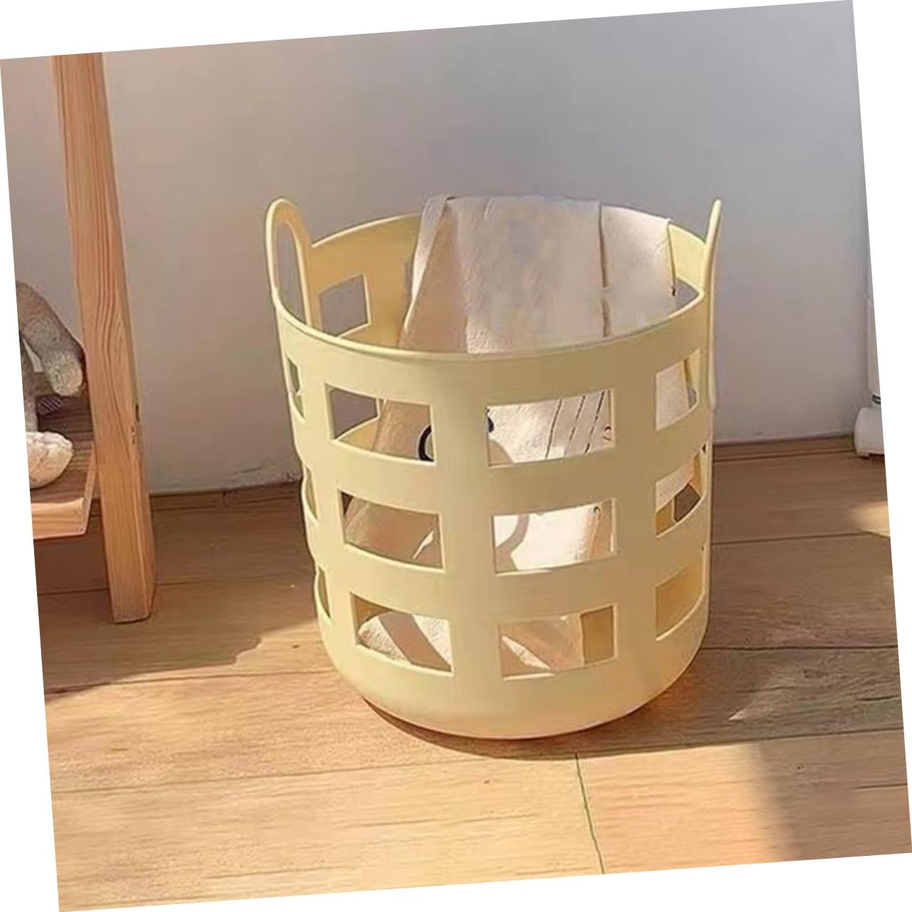 PRETYZOOM 2pcs Laundry Baskets Storage Holders 1
