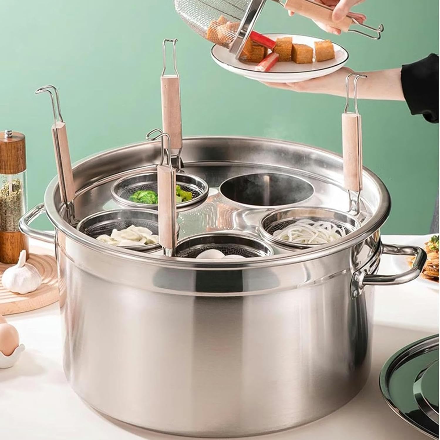 Bingwang 5 Hole Pasta Cooker Set with Strainer Basket