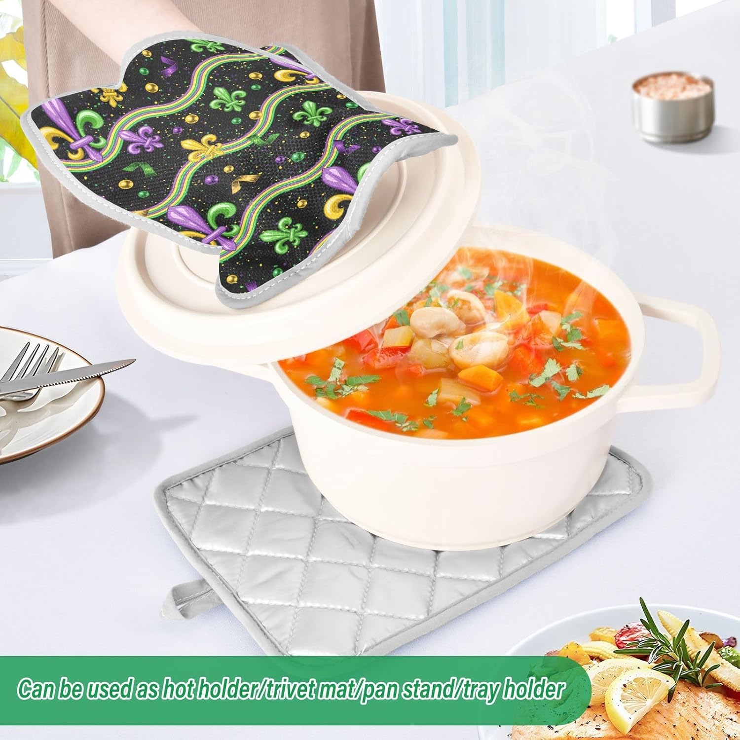 Mardi Gras Wavy Stripes Oven Mitts Heat-Resistant 2-Piece Set