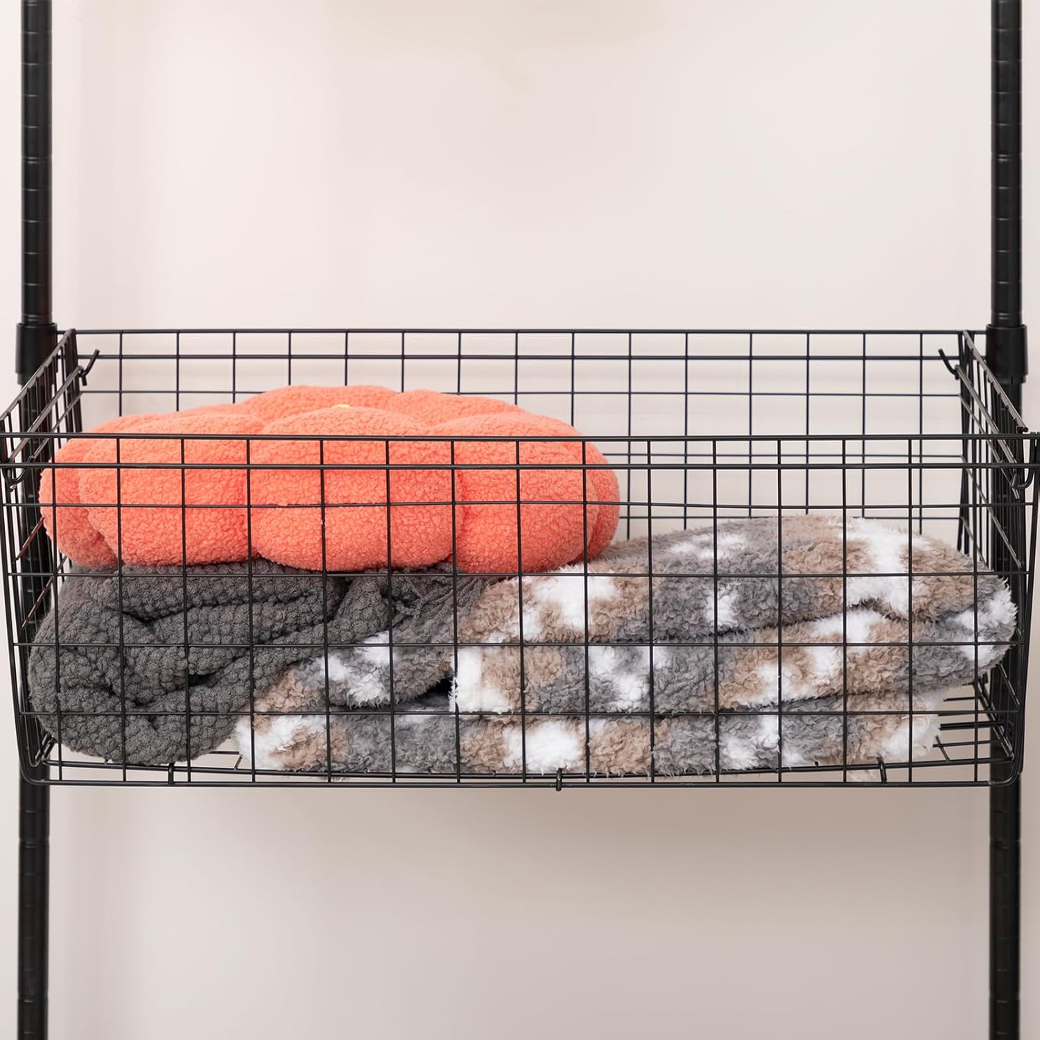 Clothes Hanger Basket Organizer