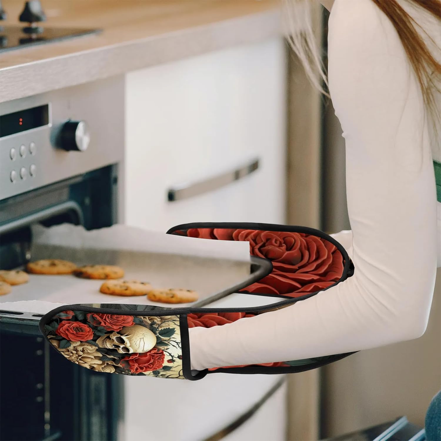 Tavisto Halloween Skull Double Oven Mitts