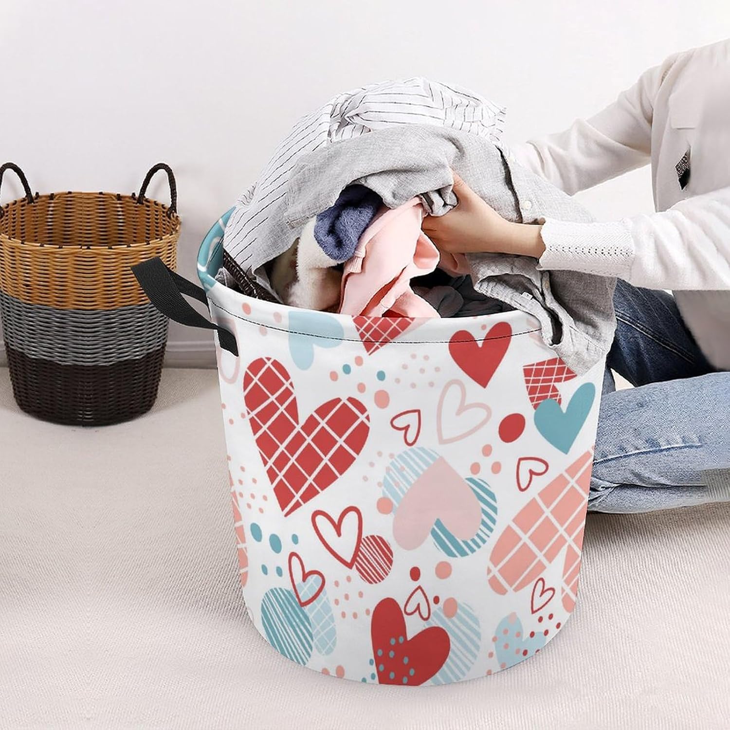 Meiko Hearts Cute Dot Laundry Hamper
