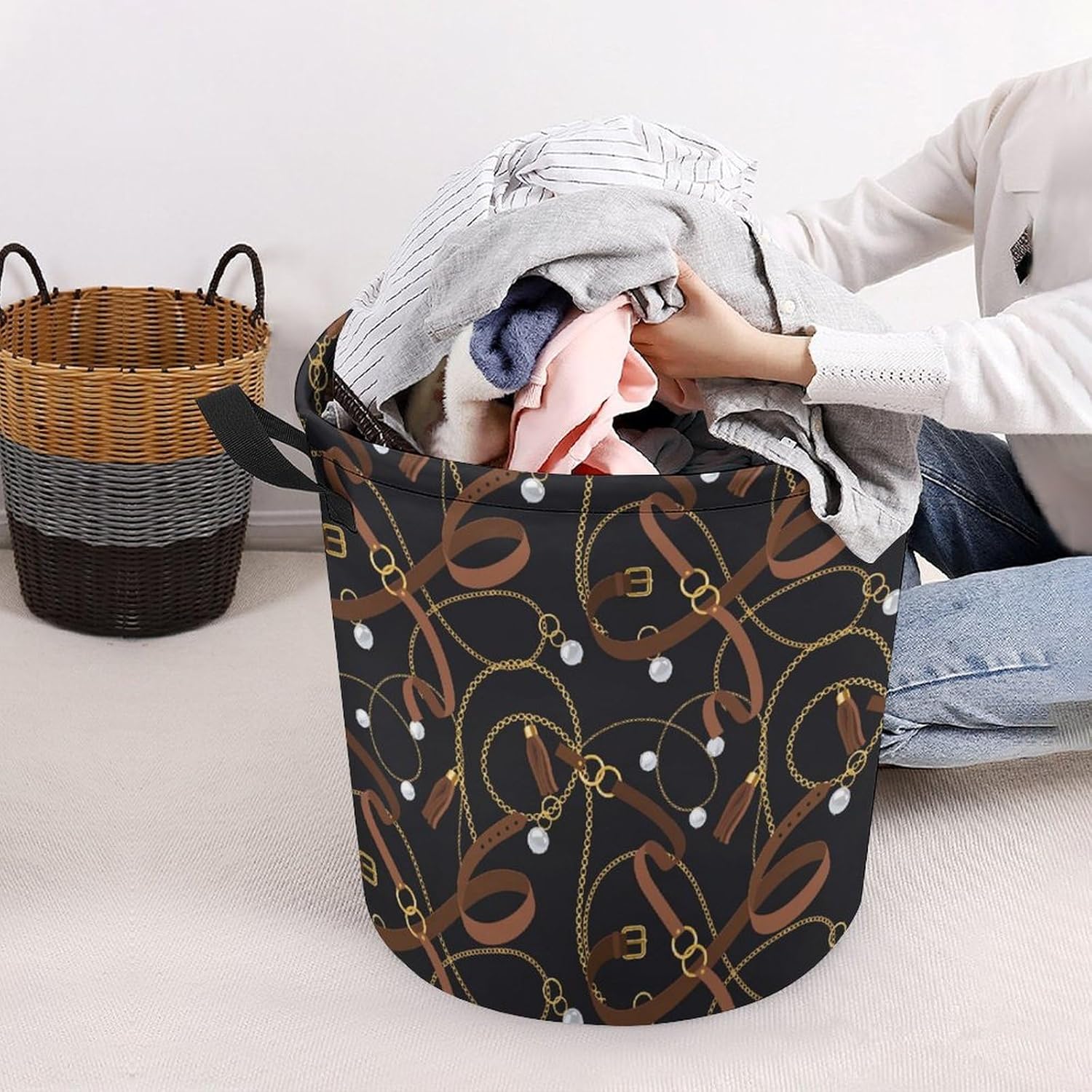 Meiko Gold Chains And Pendants Laundry Hamper Waterproof Unique Design