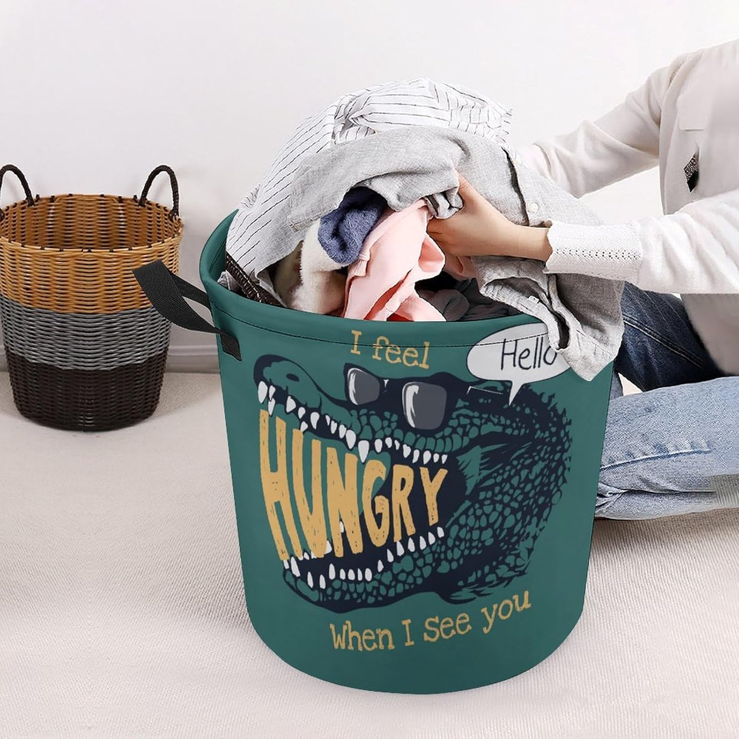Hungry Sunglasses Crocodile Decide Your Laundry Fuss-Free Hanger