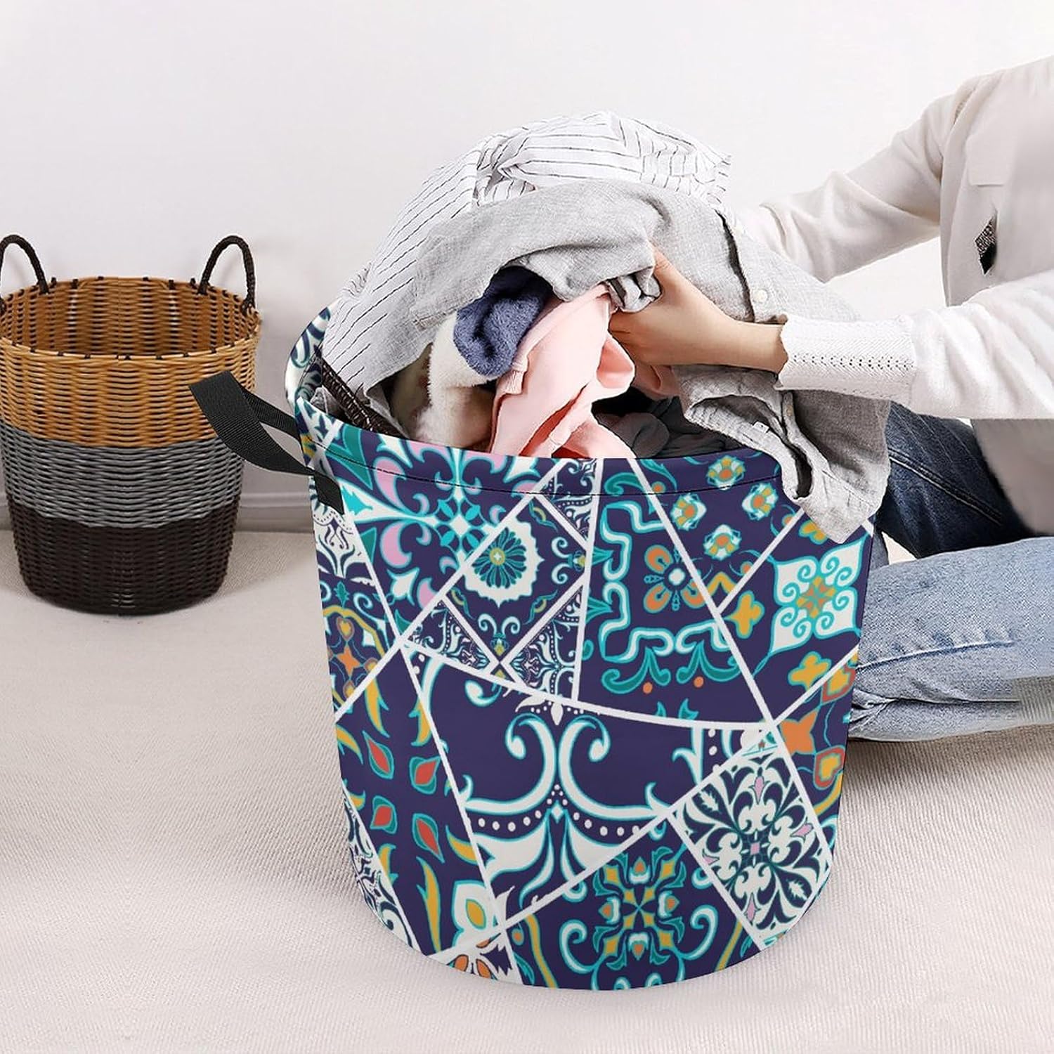 Effortless Laundry Hamper for Families Students