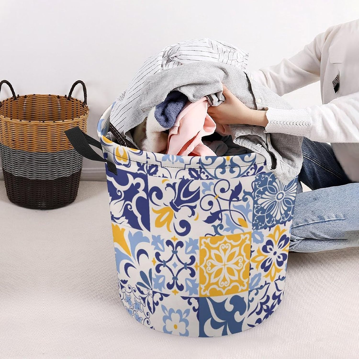 MEIKKO Talavera Ethnic Folk Laundry Basket